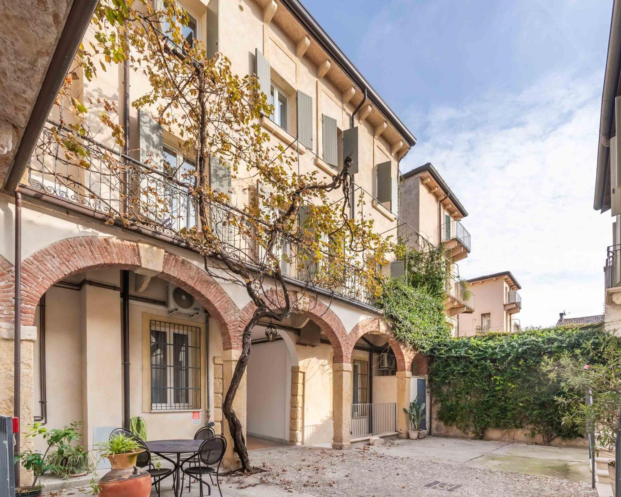 Limehome Verona La Vigna In Citta Ngoại thất bức ảnh